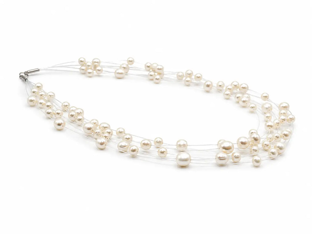 Noir Lumiere Floating Pearl Necklace Set (White)